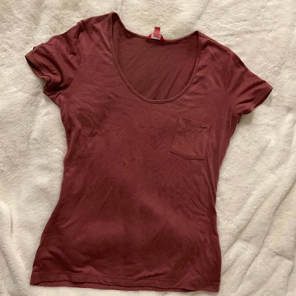 Guess Red Shirt Large